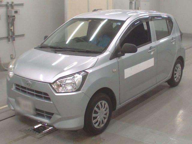 60028 DAIHATSU MIRA E S LA350S 2018 г. (CAA Chubu)